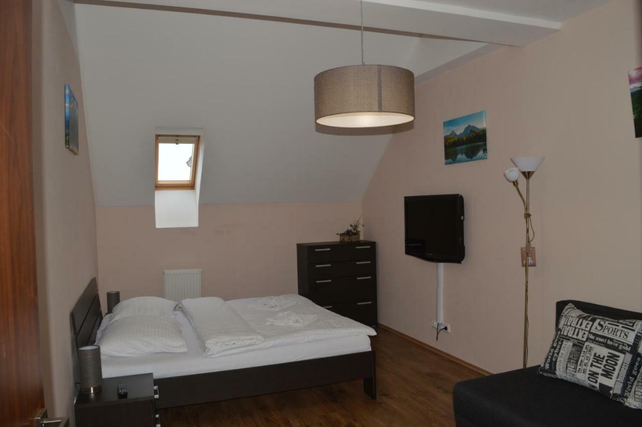 Apartman Erika Wielka Łomnica Zewnętrze zdjęcie